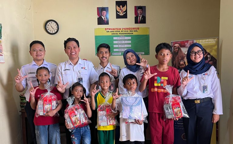 KAI Logistik Dukung Hari Anak Nasional 2025: Komitmen Nyata untuk Pendidikan Inklusif dan Ramah Lingkungan bagi Anak Kota Rentan