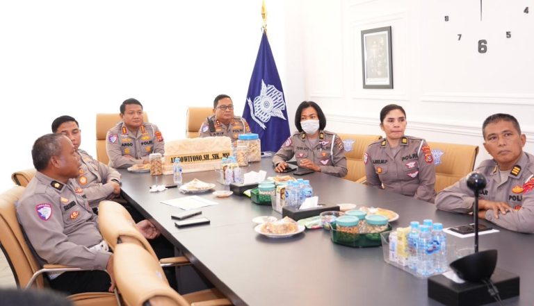 Ditlantas Polda Sultra Ikuti Anev Pengelolaan