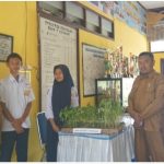 SMPN 7 Kendari Terima 150 Bibit Cabai dan Tomat. (Dok/Sultrarv.id)